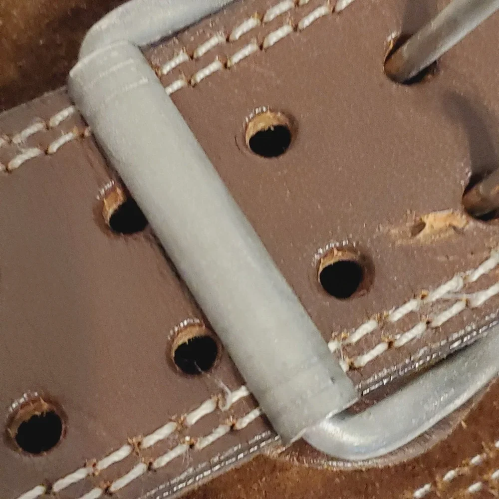 RDX Size M Weightlifting Leather Belt V-Tanned Hand Made Padded Powerlifting